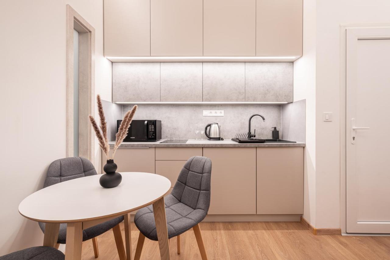 Kl31 - Central Residence - Klauzal Square By Bqa ブダペスト エクステリア 写真